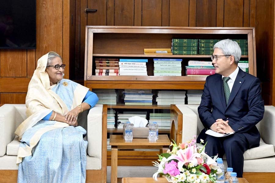 কোরিয়া এখন বাংলাদেশের গুরুত্বপূর্ণ উন্নয়ন সহযোগী : প্রধানমন্ত্রী