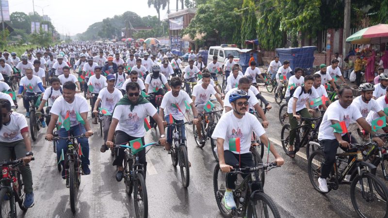 ডিএনসিসি’র উদ্যোগে রাজধানীতে ১৫শ’ সাইকেলের শোভাযাত্রা